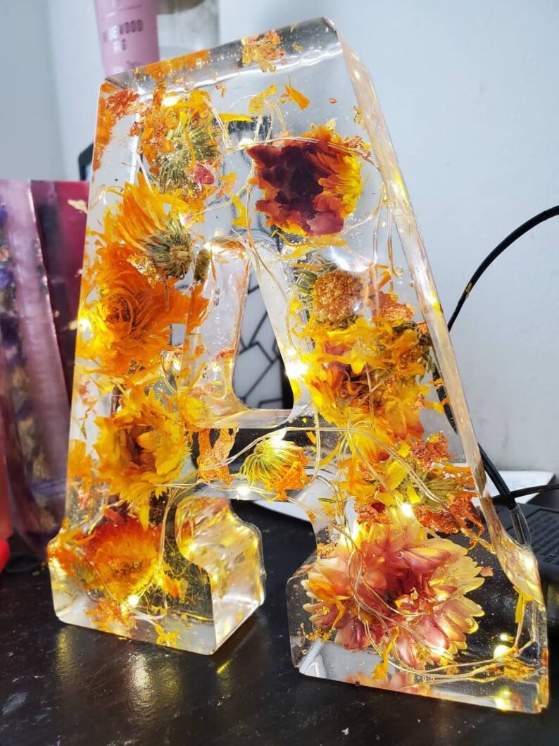 💌Spell your lover's name🌸Dried Floral Resin Letters Night Light💞